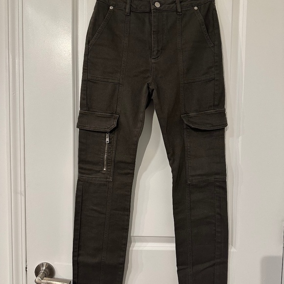Mint Velvet Cargo Jeans - Picture 1 of 8